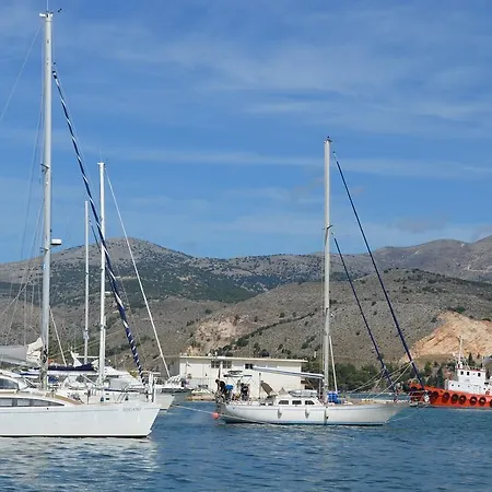 Kefalonian Dream * Μηνιά